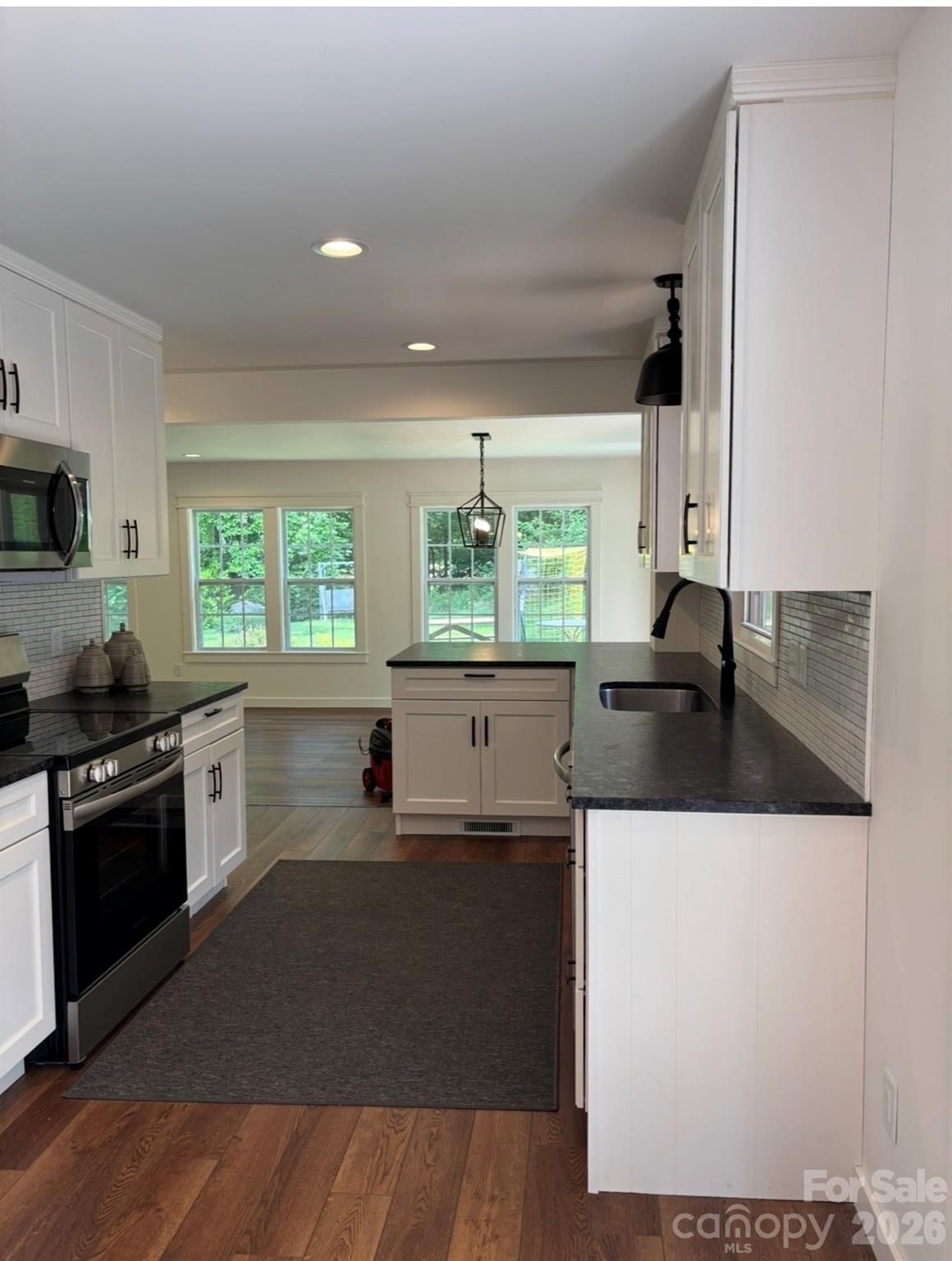 6 Green Knoll Drive, Candler, NC 28715 - Photo 3