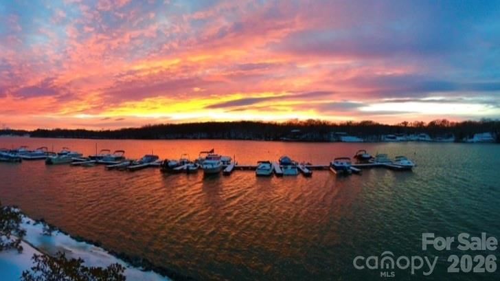 9816 Emerald Point Drive #5, Charlotte, NC 28278