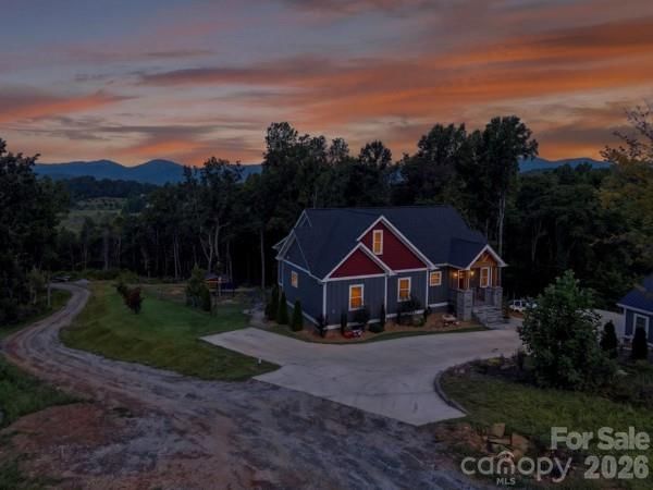 72 Jacks Paw Lane, Hendersonville, NC 28792 - Photo 4