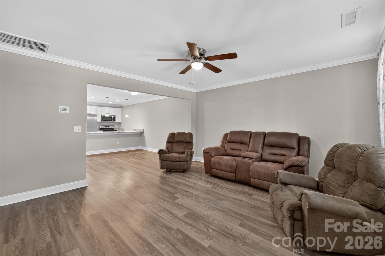3919 Hemingway Drive, Hickory, NC 28601 - Photo 5