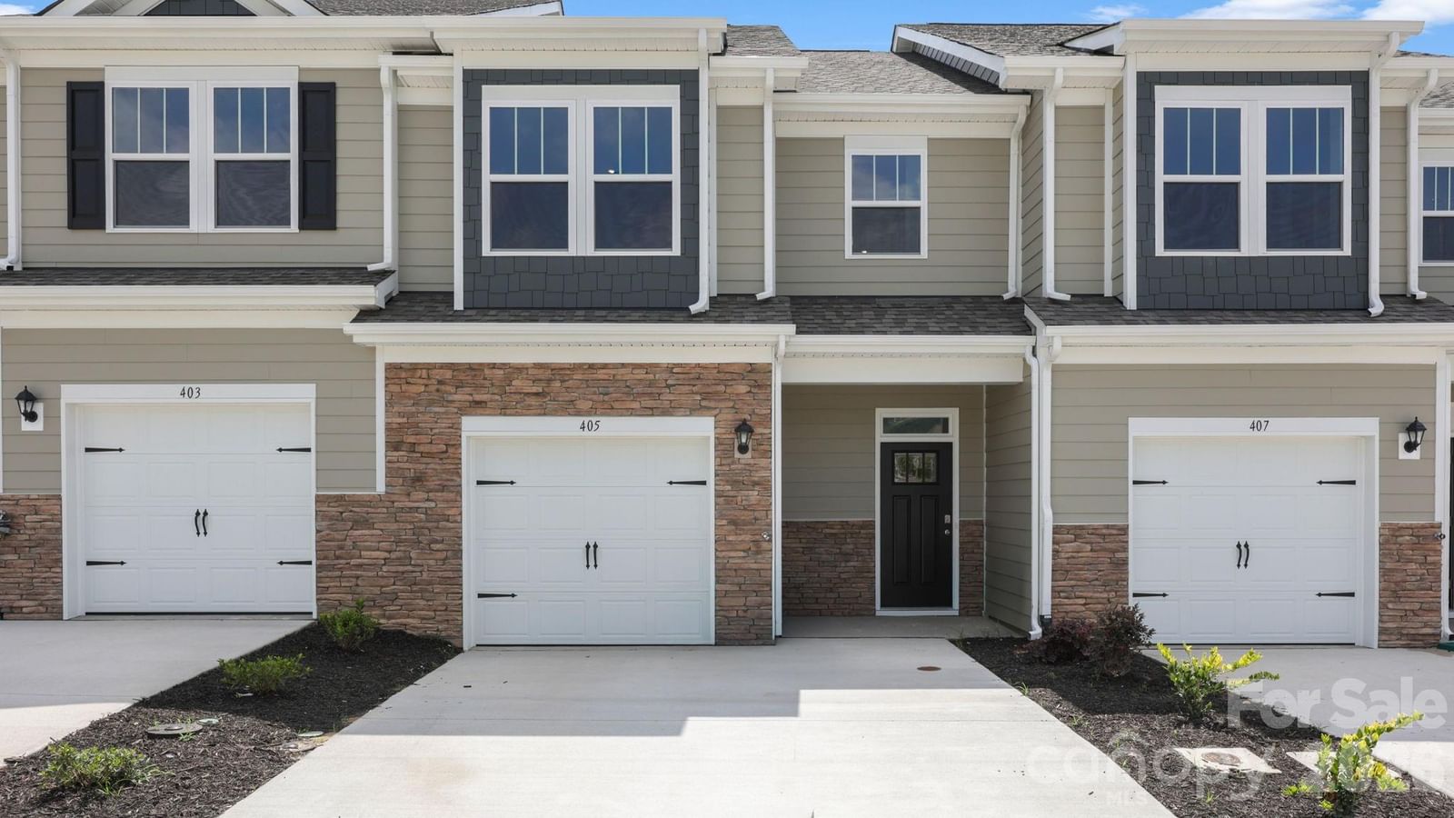 58 Creekview Road, Hendersonville, NC 28792