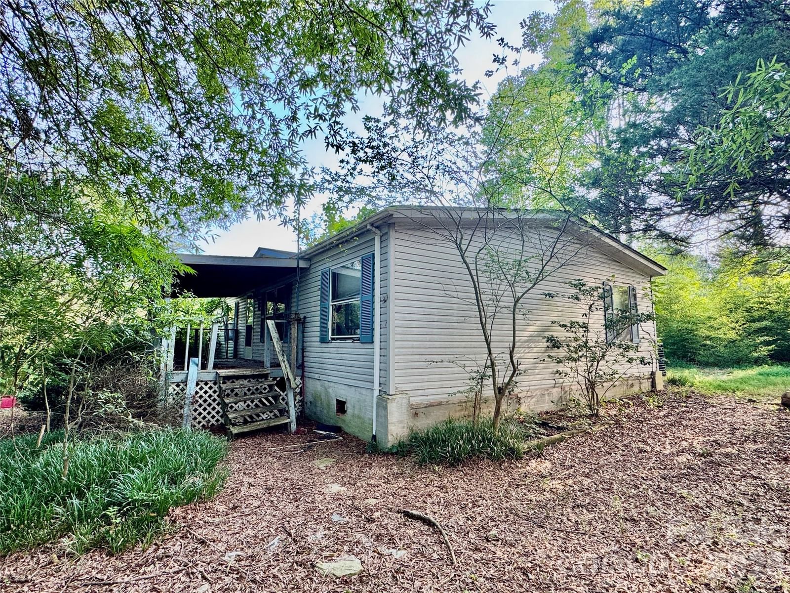 1104 Stage Coach Trail, Yadkinville, NC 27055 - Photo 3