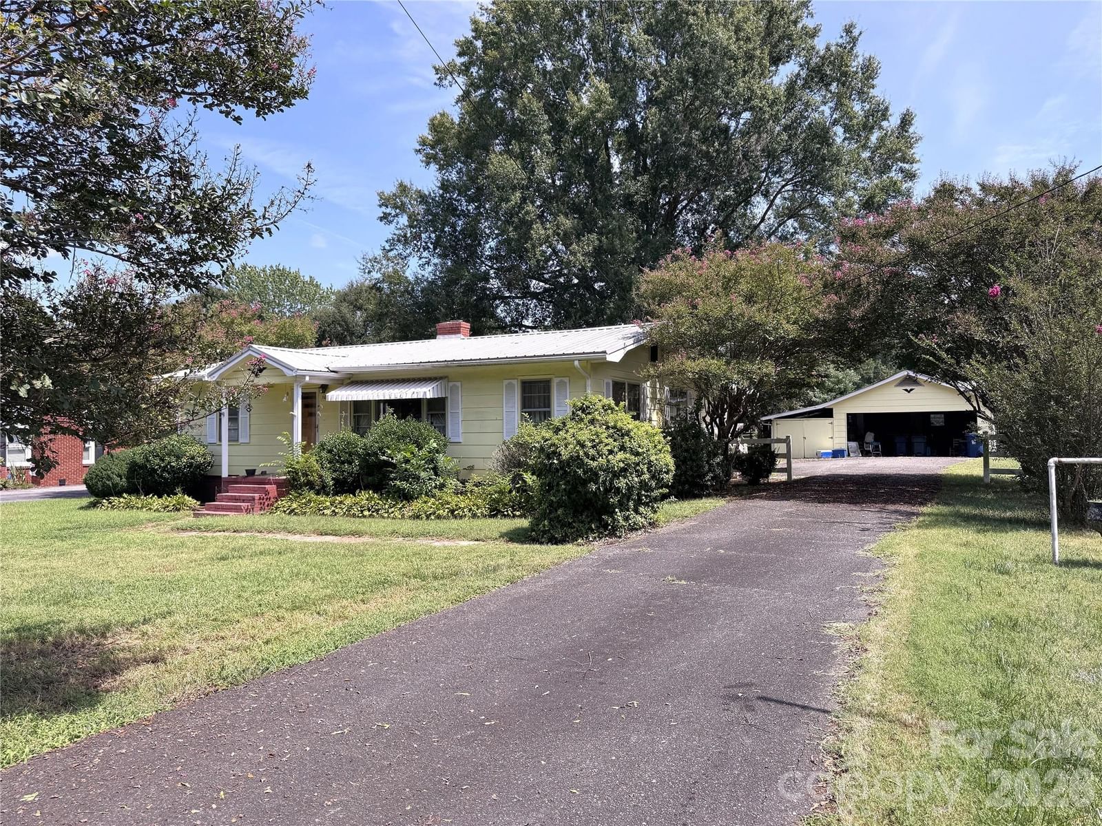 100 Dallas Street, Huntersville, NC 28078