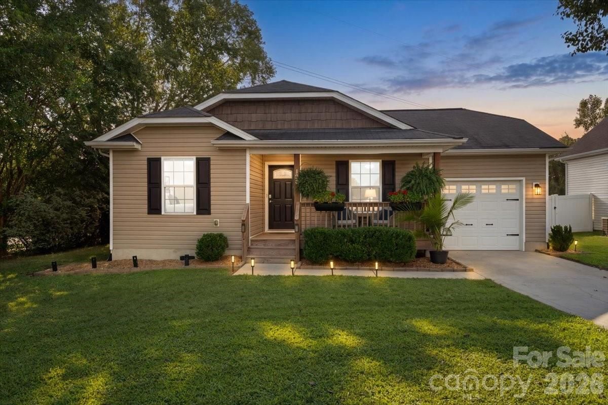 128 Mallory Tai Drive, Lincolnton, NC 28092 - Photo 2