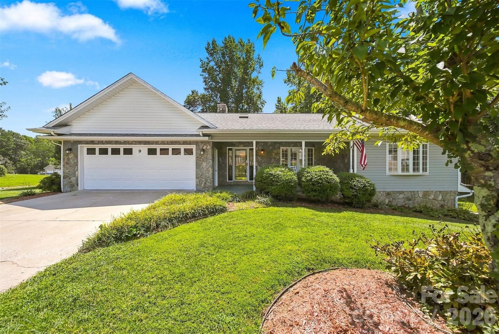 9 Daniel Circle, Granite Falls, NC 28630 - Photo 2
