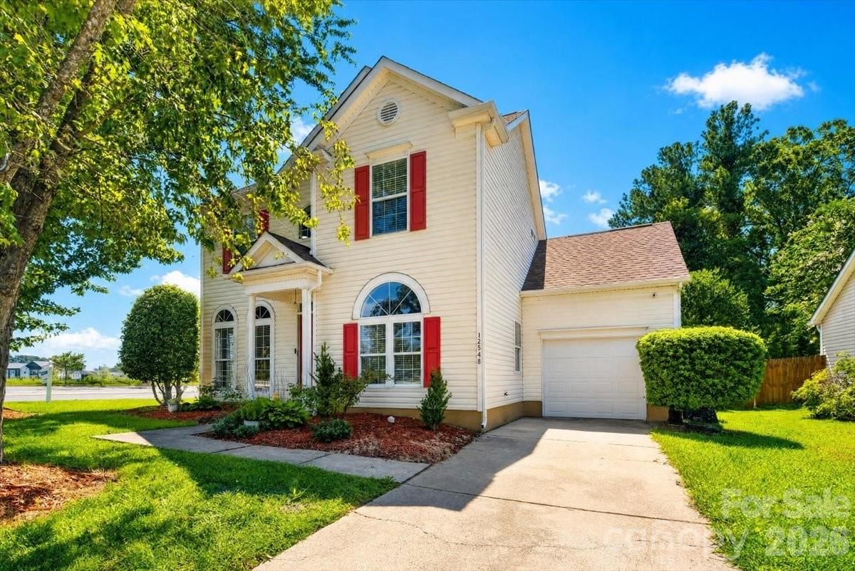12548 Panthersville Drive, Charlotte, NC 28269