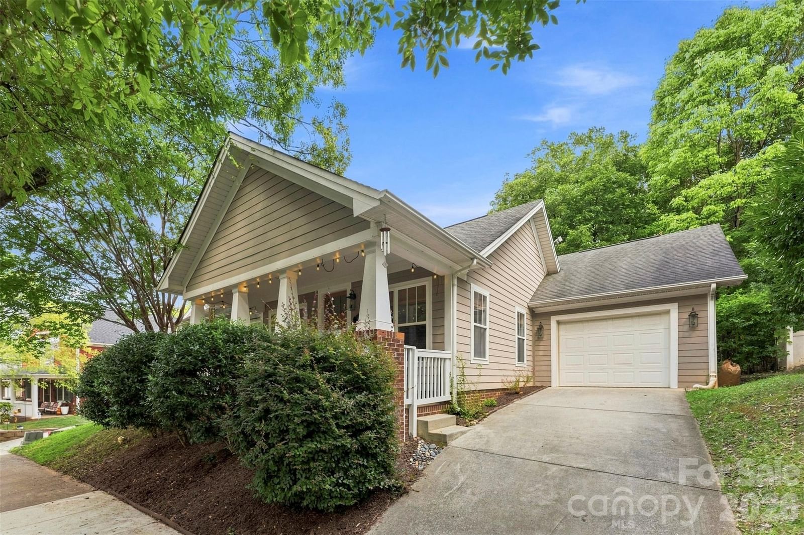 14100 Garden District Row, Huntersville, NC 28078 - Photo 2