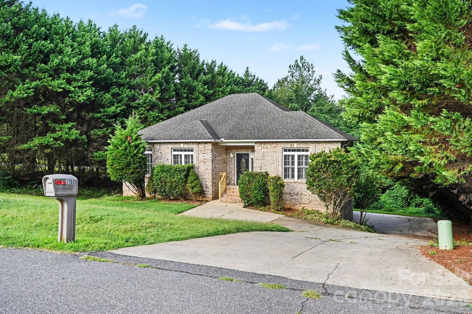 1703 Running Deer Drive, Conover, NC 28613