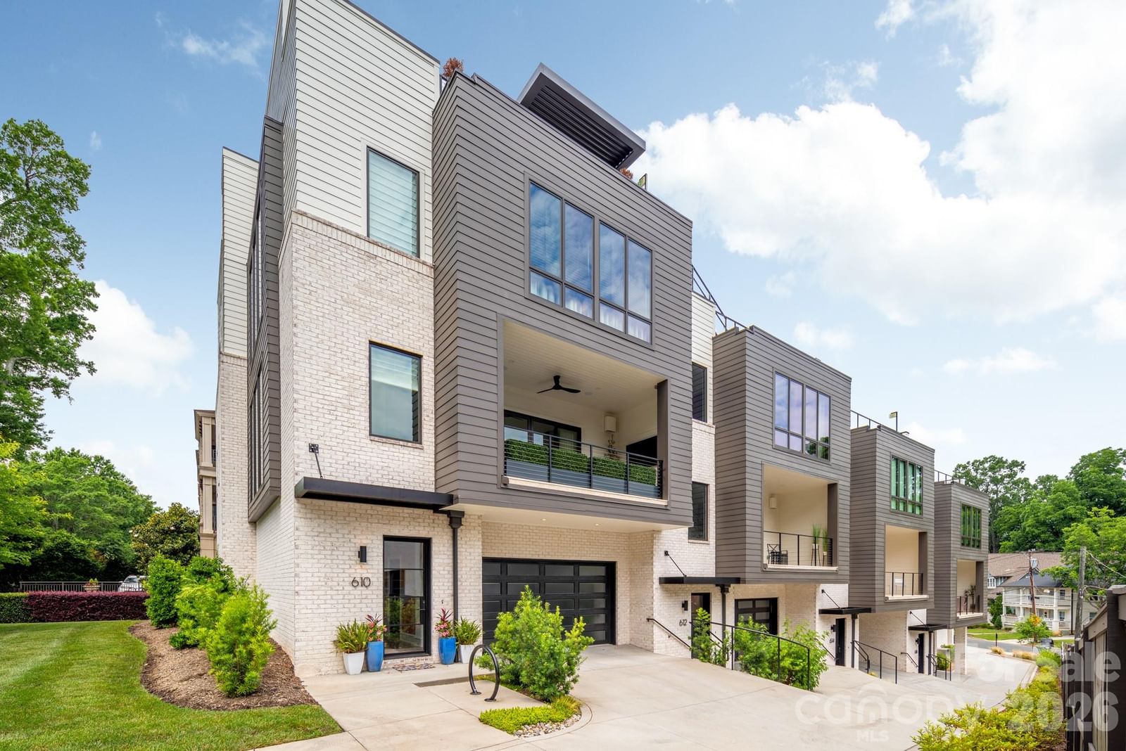610 Queens Road, Charlotte, NC 28207