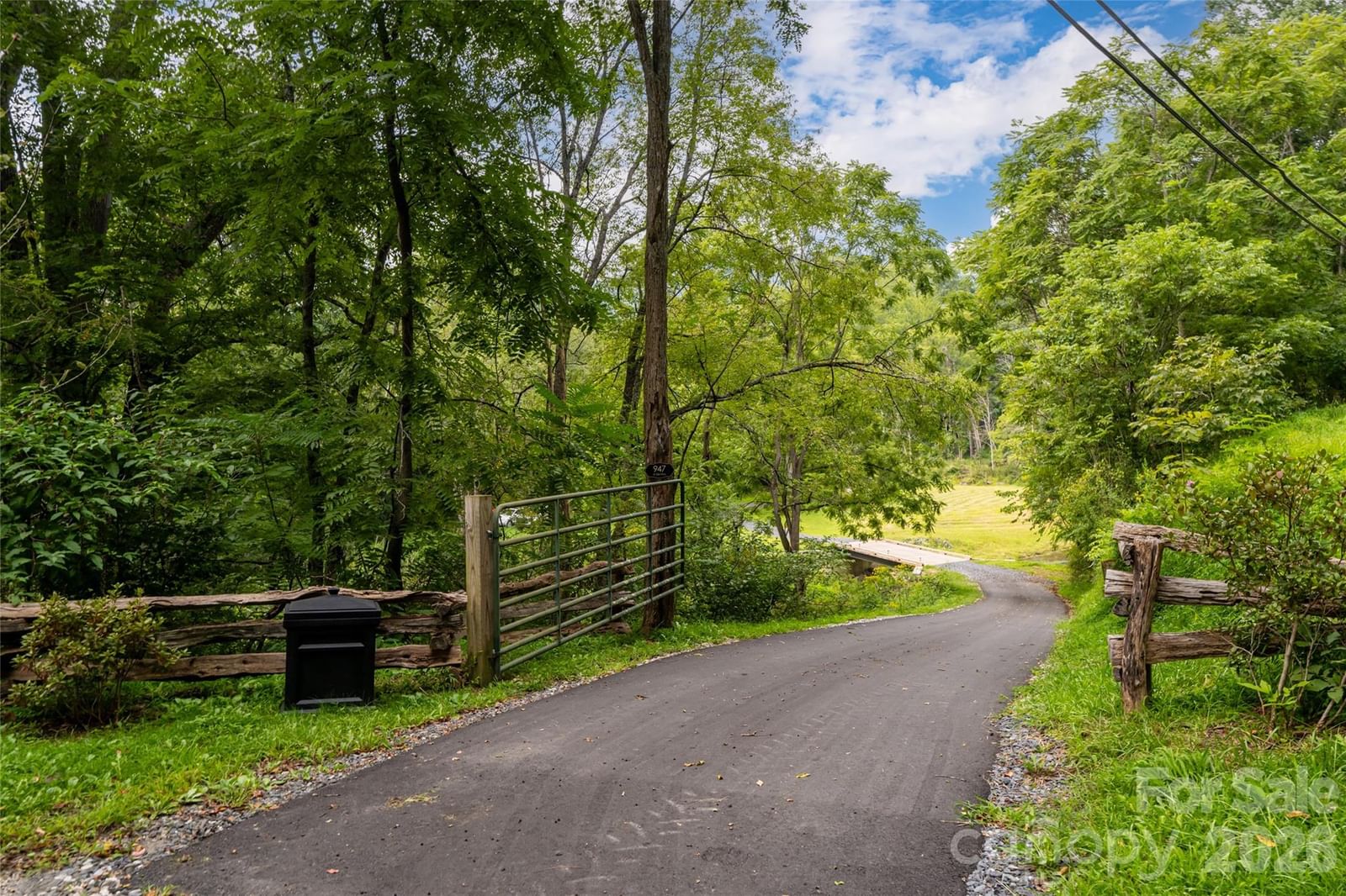 947 Hwy 226 Highway, Bakersville, NC 28705 - Photo 2