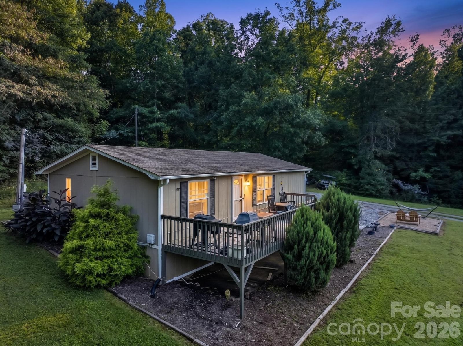 2437 Rosedale Drive, Lenoir, NC 28630