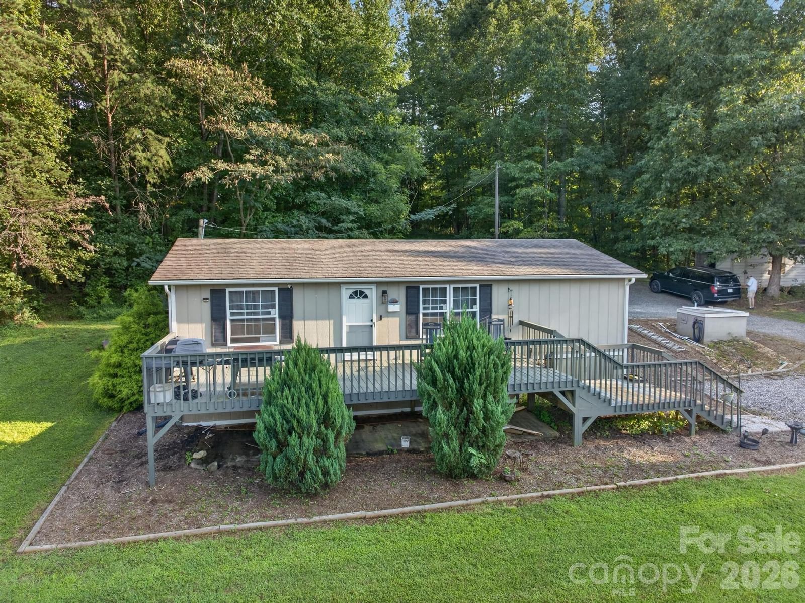 2437 Rosedale Drive, Lenoir, NC 28630 - Photo 5