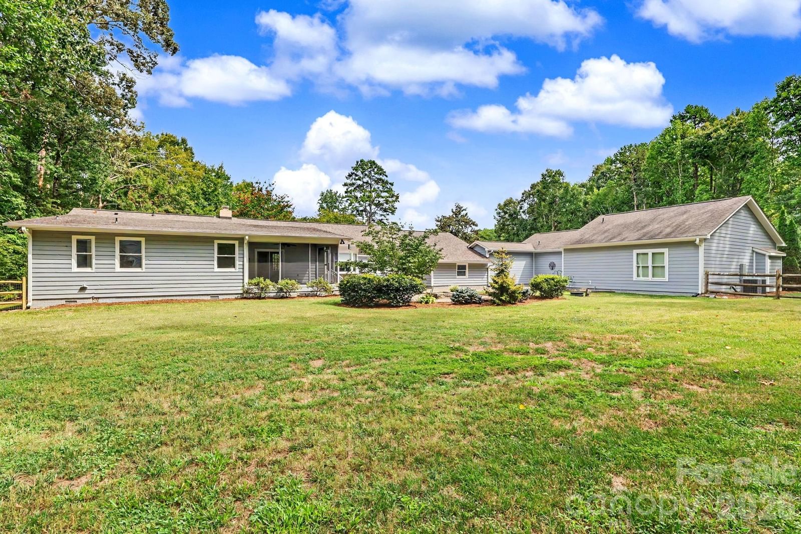 3201 Fairforest Drive, Matthews, NC 28104 - Photo 5