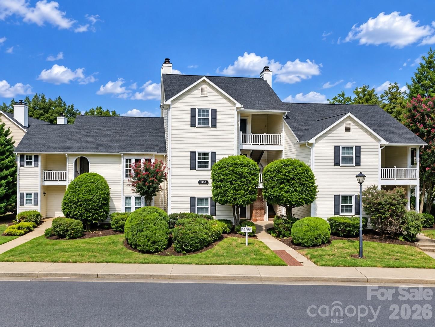 3208 Selwyn Farms Lane #6, Charlotte, NC 28209 - Photo 2