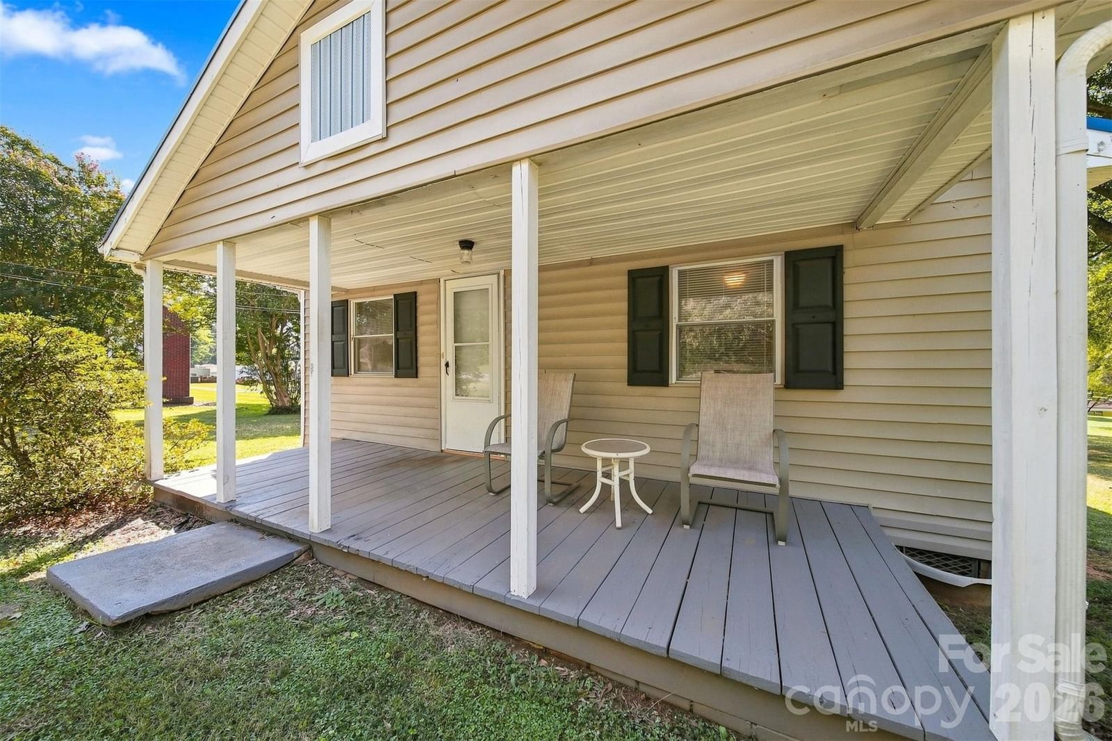 411 21st Street, Newton, NC 28658 - Photo 3