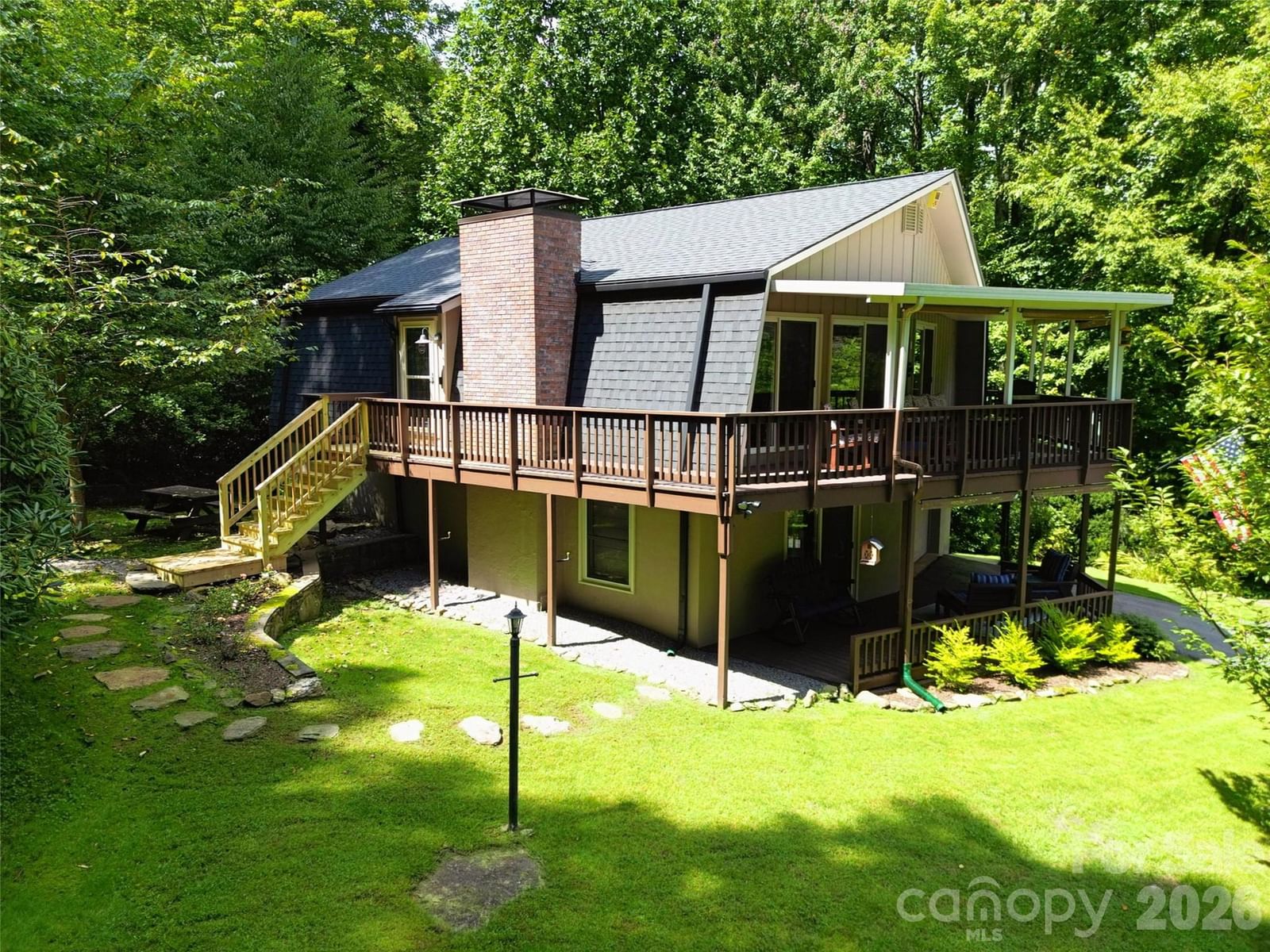 477 Locust Drive, Maggie Valley, NC 28751
