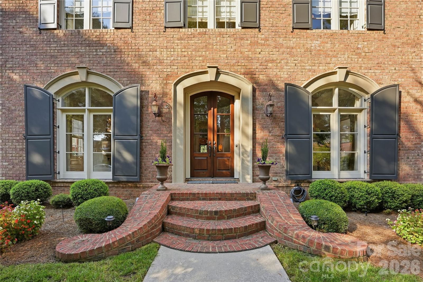 8820 Heydon Hall Circle, Charlotte, NC 28210 - Photo 2