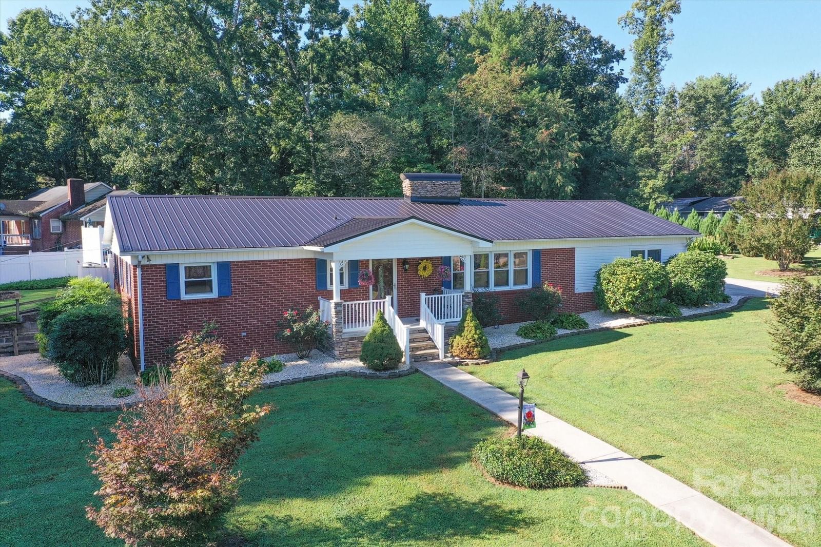 105 Merrywood Drive, Lenoir, NC 28645