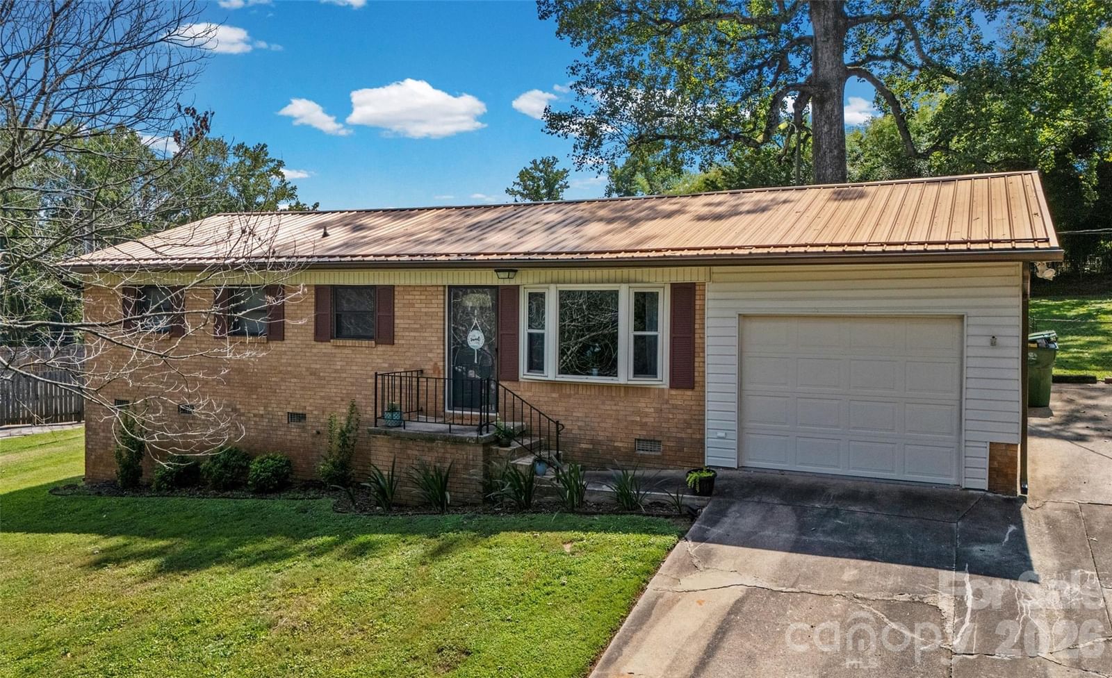 2435 Lewiston Drive, Gastonia, NC 28054