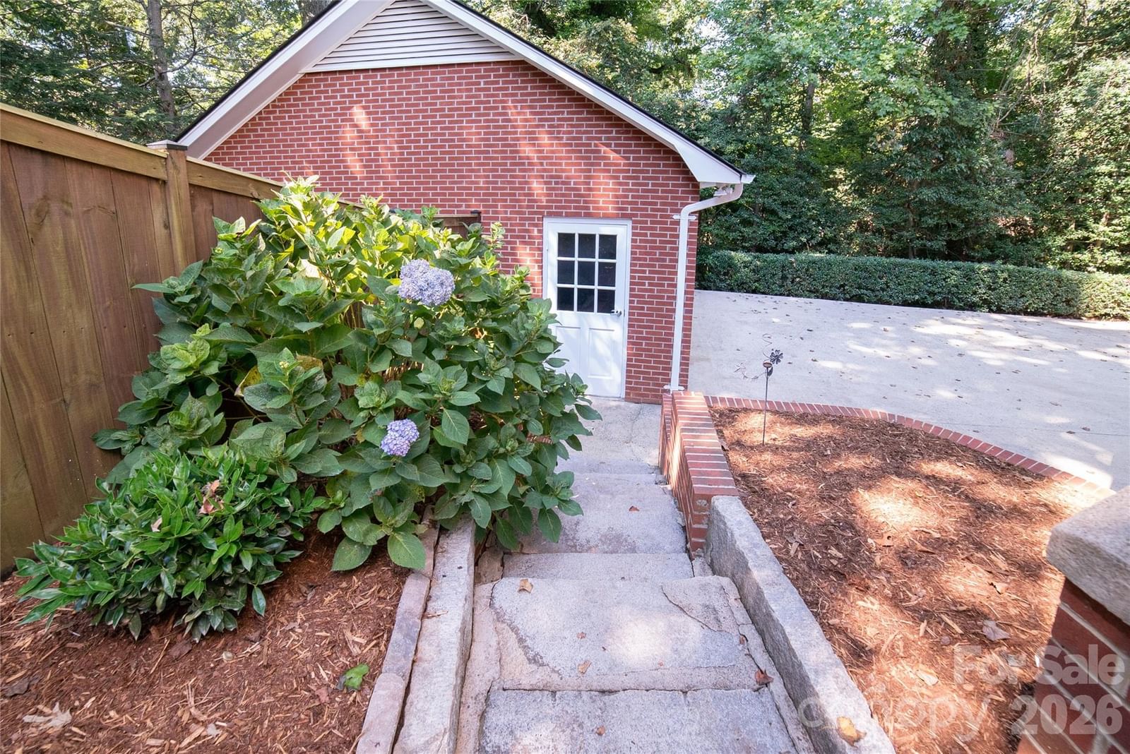 105 Montrose Street, Morganton, NC 28655 - Photo 3