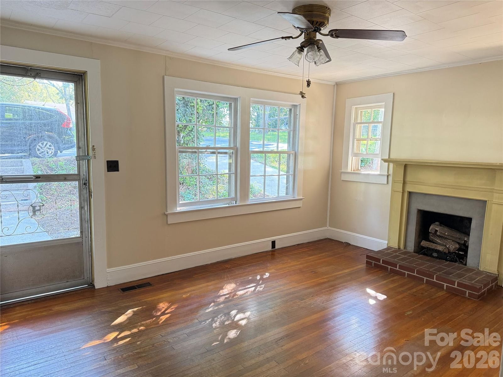1650 Berkley Street, Lenoir, NC 28645 - Photo 4