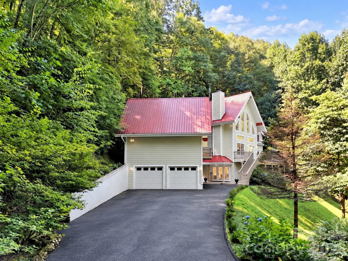 391 Grand Vista Drive, Sylva, NC 28779 - Photo 2