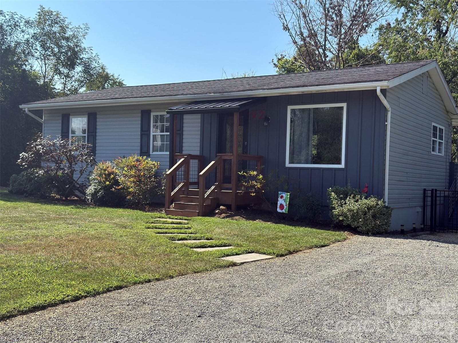 92 Salem Road, Weaverville, NC 28787 - Photo 2