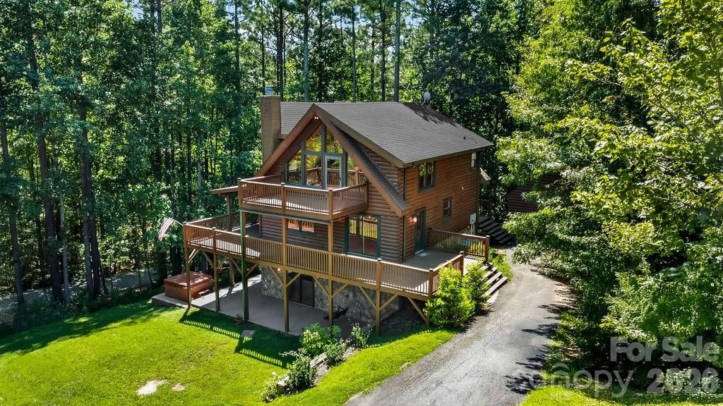 447 Hidden Lake Parkway, Nebo, NC 28761 - Photo 2