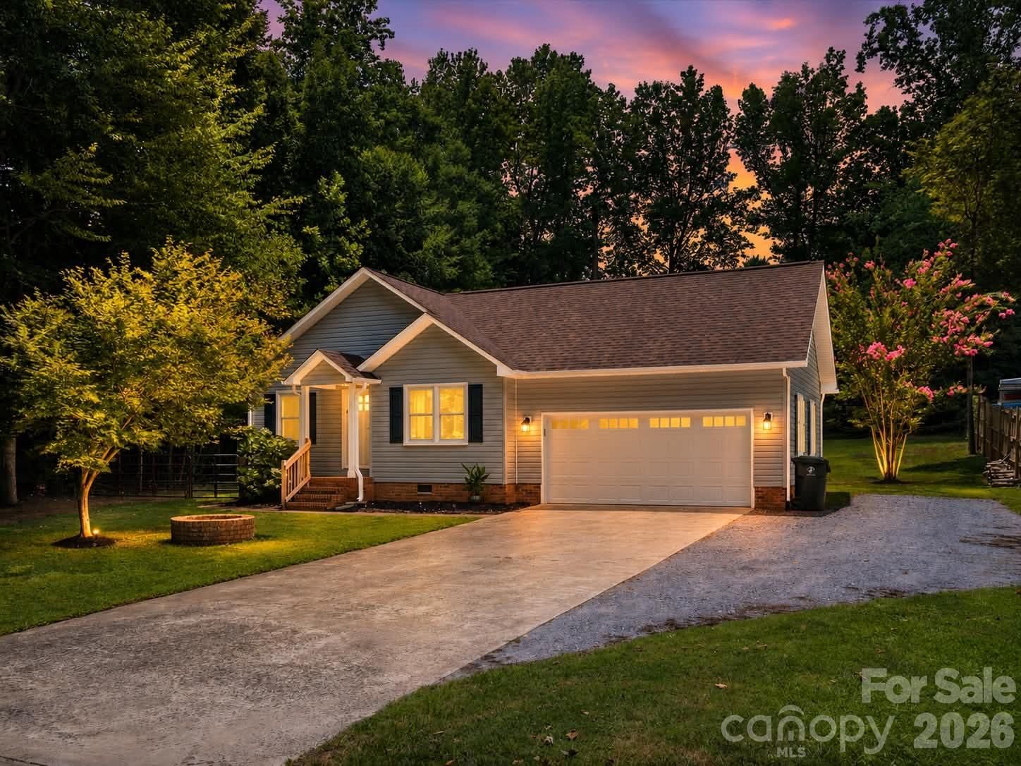 806 Costner Street, Lowell, NC 28098