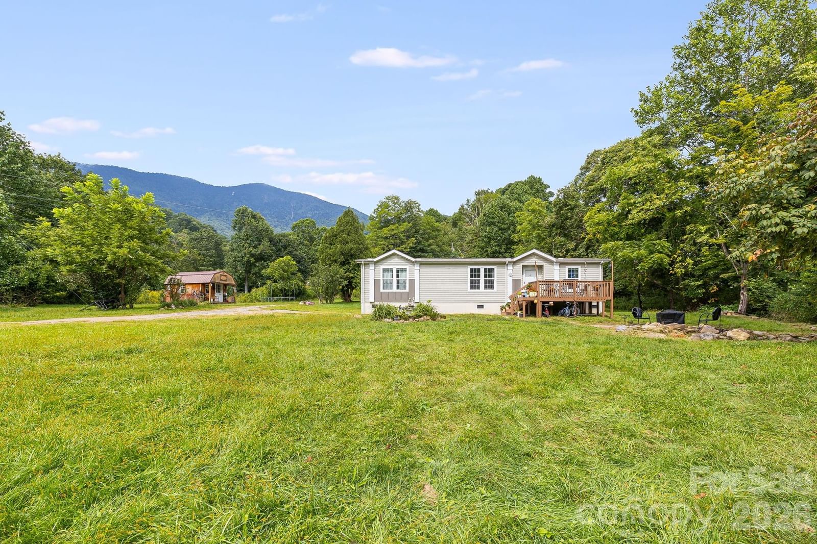 36 Woodrat Drive, Burnsville, NC 28714 - Photo 2