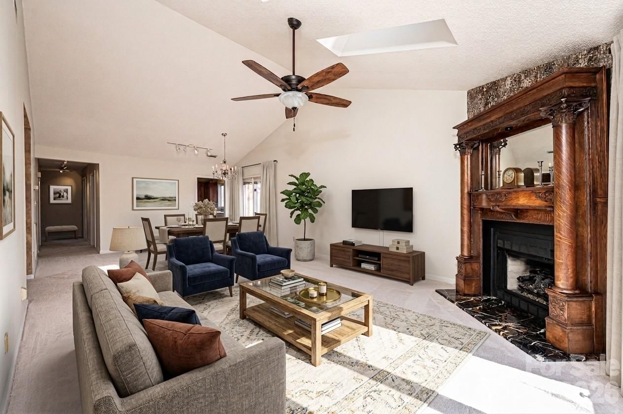 2231 6th Street #16, Hickory, NC 28601 - Photo 2