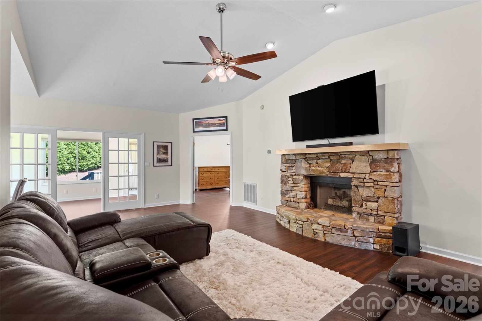 14 Country Meadows Lane, Hendersonville, NC 28792 - Photo 4