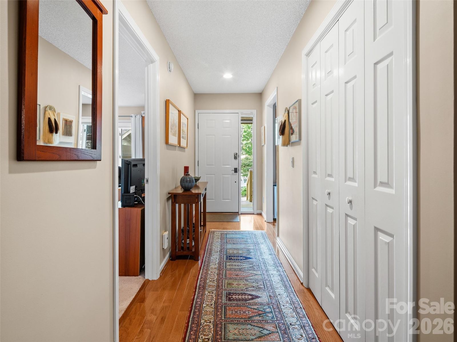 405 Red Oak Drive, Hendersonville, NC 28791 - Photo 4