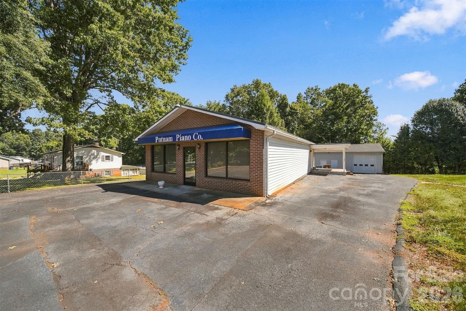 3070 Startown Road, Newton, NC 28658 - Photo 2