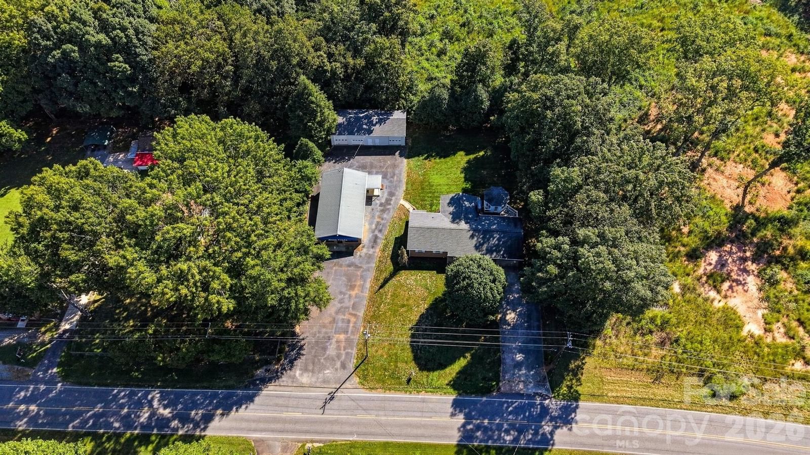 3070 Startown Road, Newton, NC 28658 - Photo 3