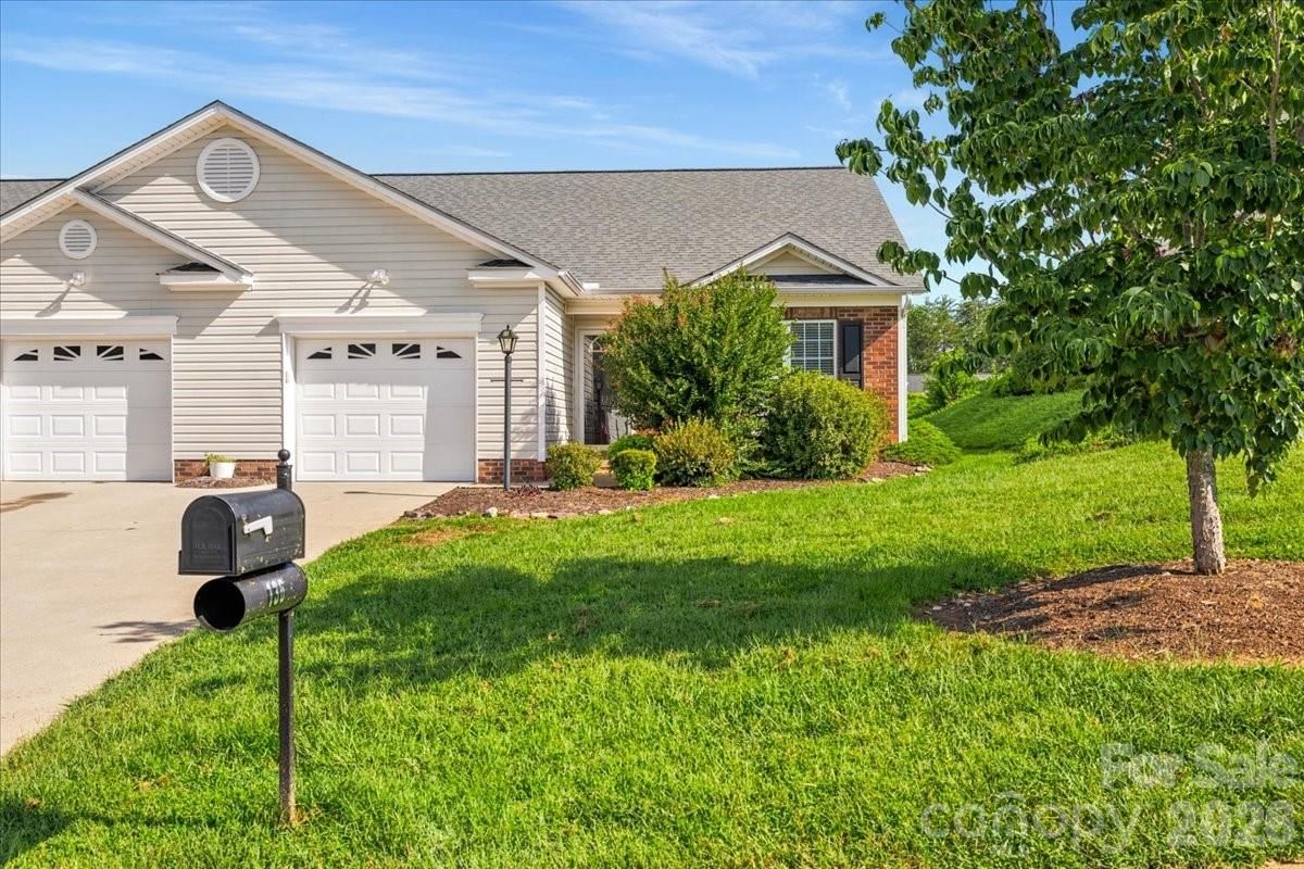 136 Morgan Trace Drive, Valdese, NC 28690 - Photo 3