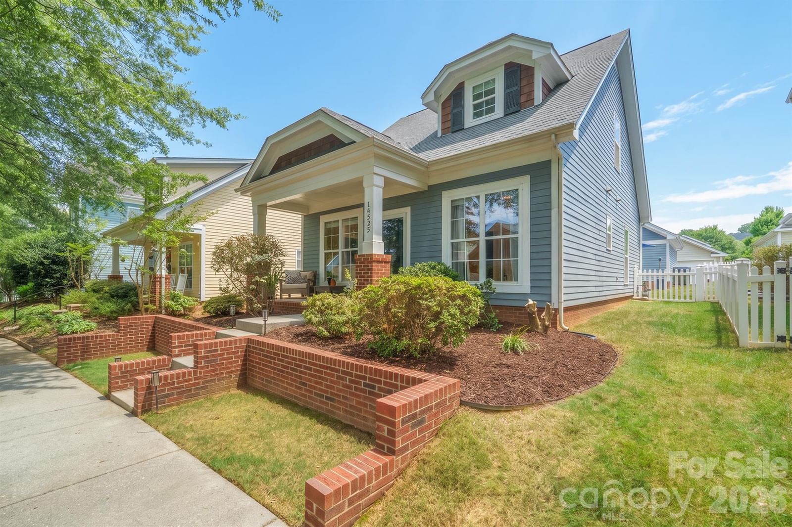 14525 Holly Springs Drive, Huntersville, NC 28078 - Photo 3