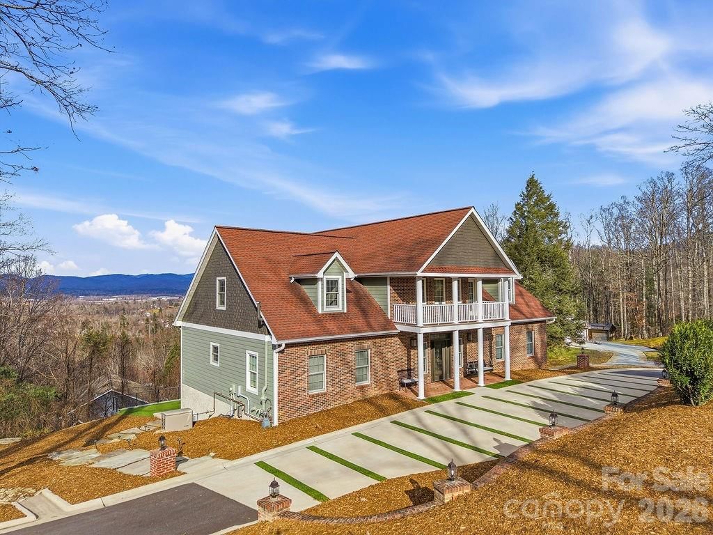 38 Sweetwater Oaks Drive, Fletcher, NC 28732 - Photo 4