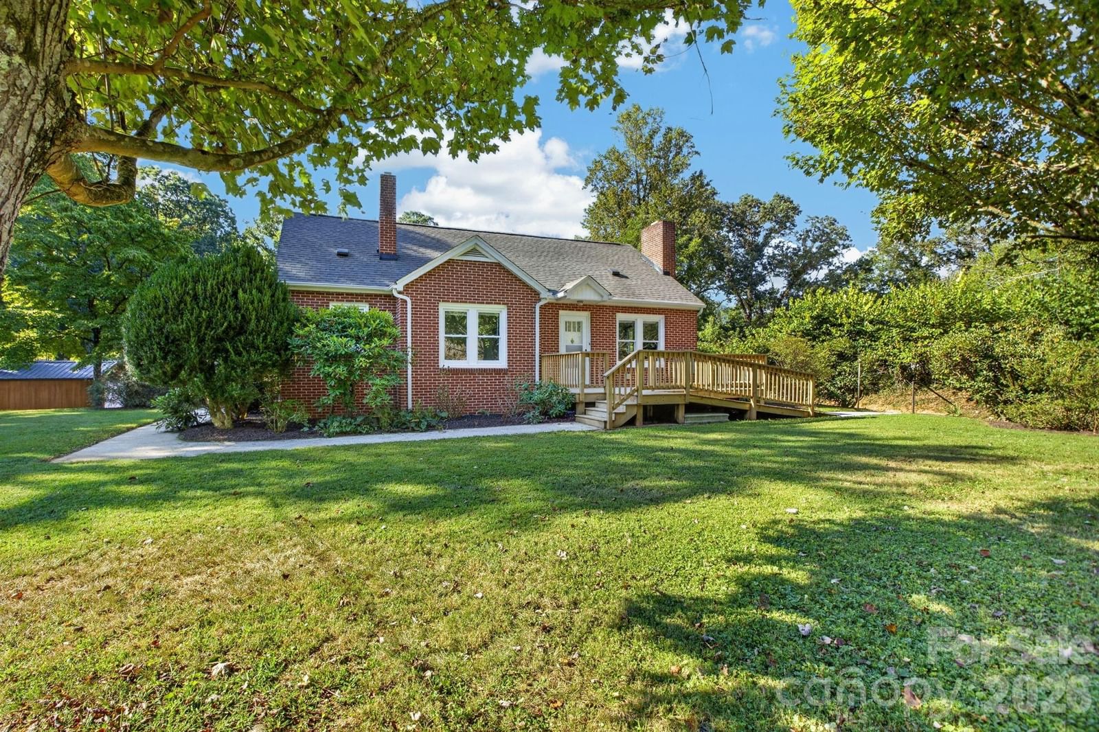 219 Old US 19 23 Highway, Candler, NC 28715
