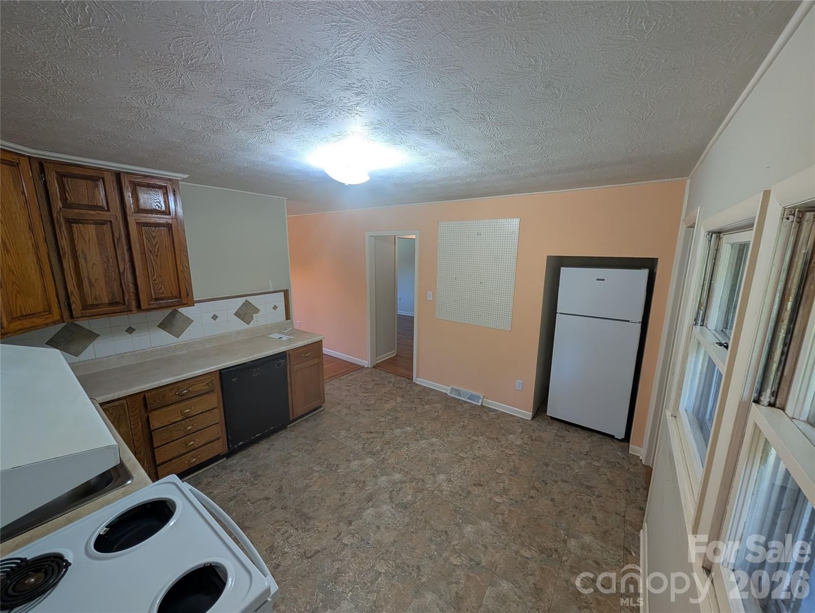 202 Melody Circle, Swannanoa, NC 28778 - Photo 5