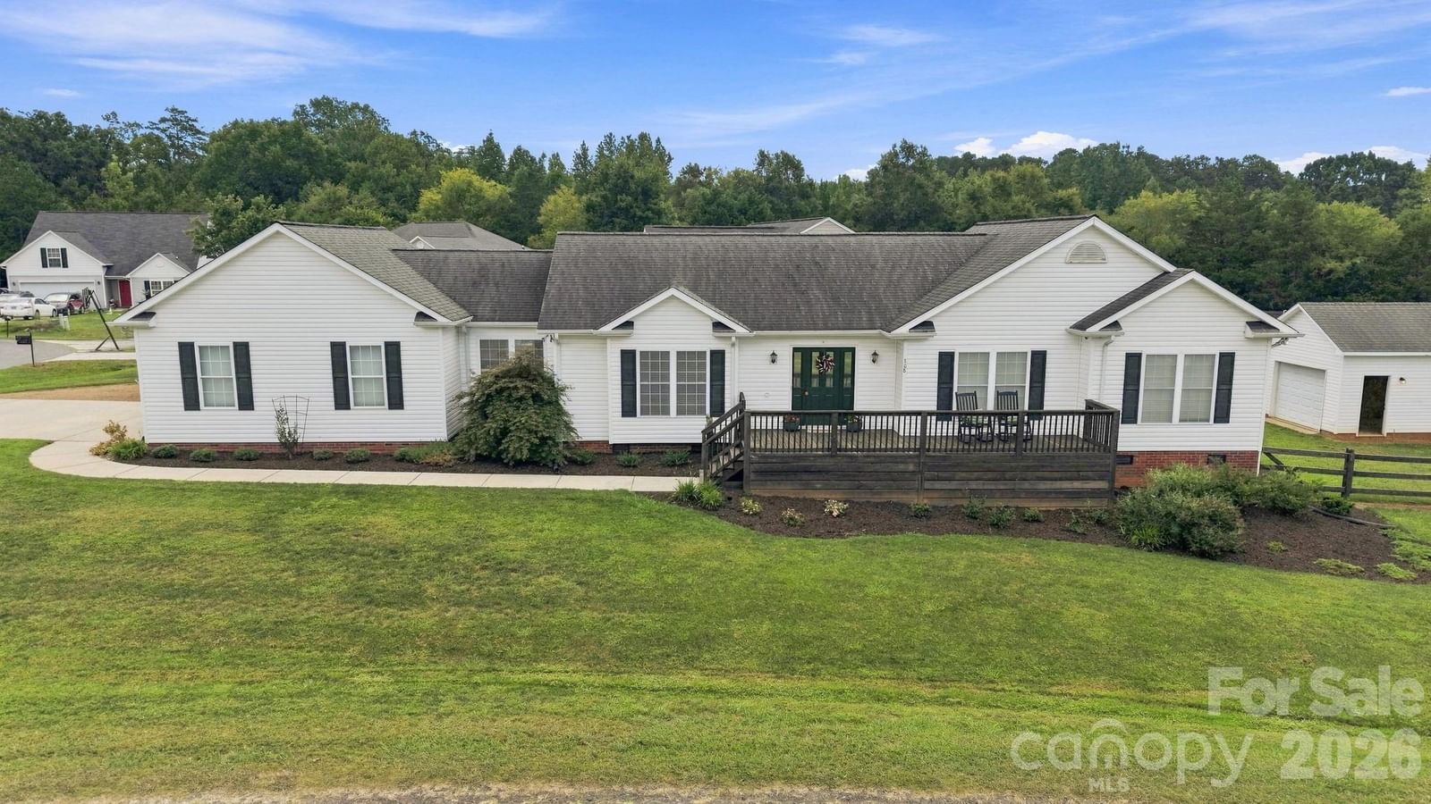 708 Paint Circle, Oakboro, NC 28129 - Photo 2