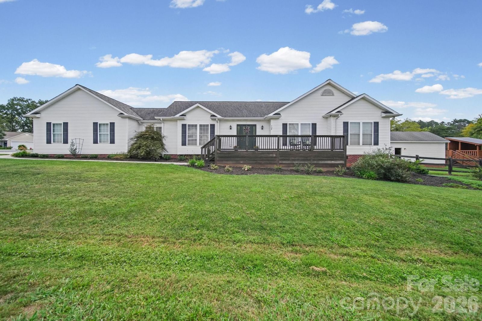708 Paint Circle, Oakboro, NC 28129 - Photo 3