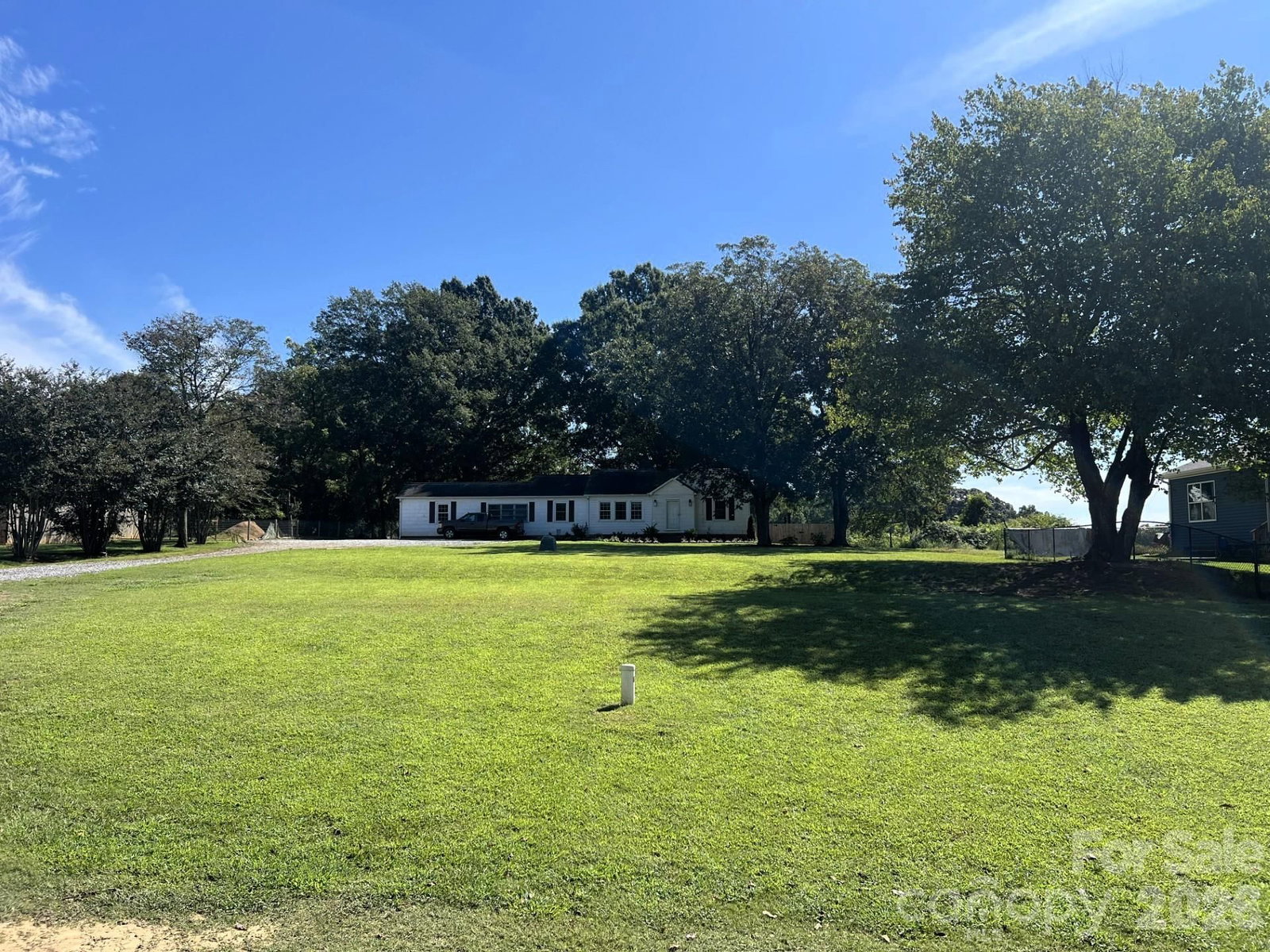 541 Perry Road, Troutman, NC 28166 - Photo 2