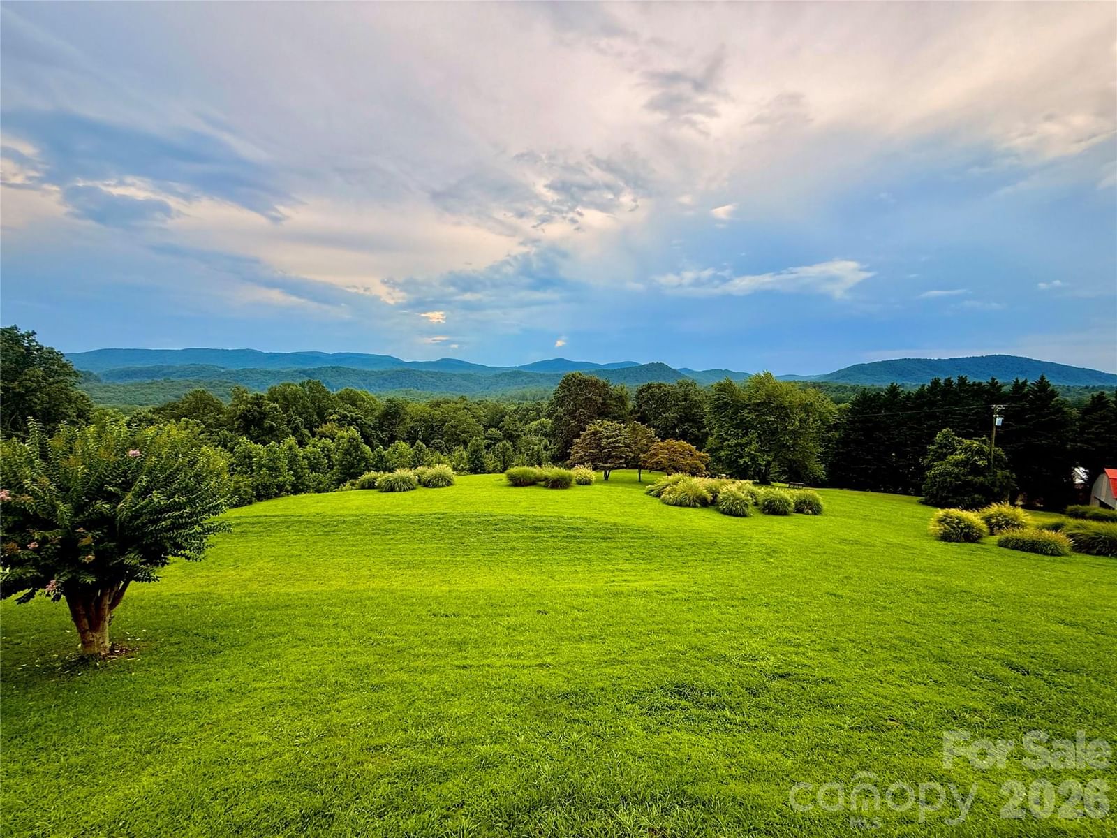 93 Orchard Hill, Saluda, NC 28773 - Photo 2
