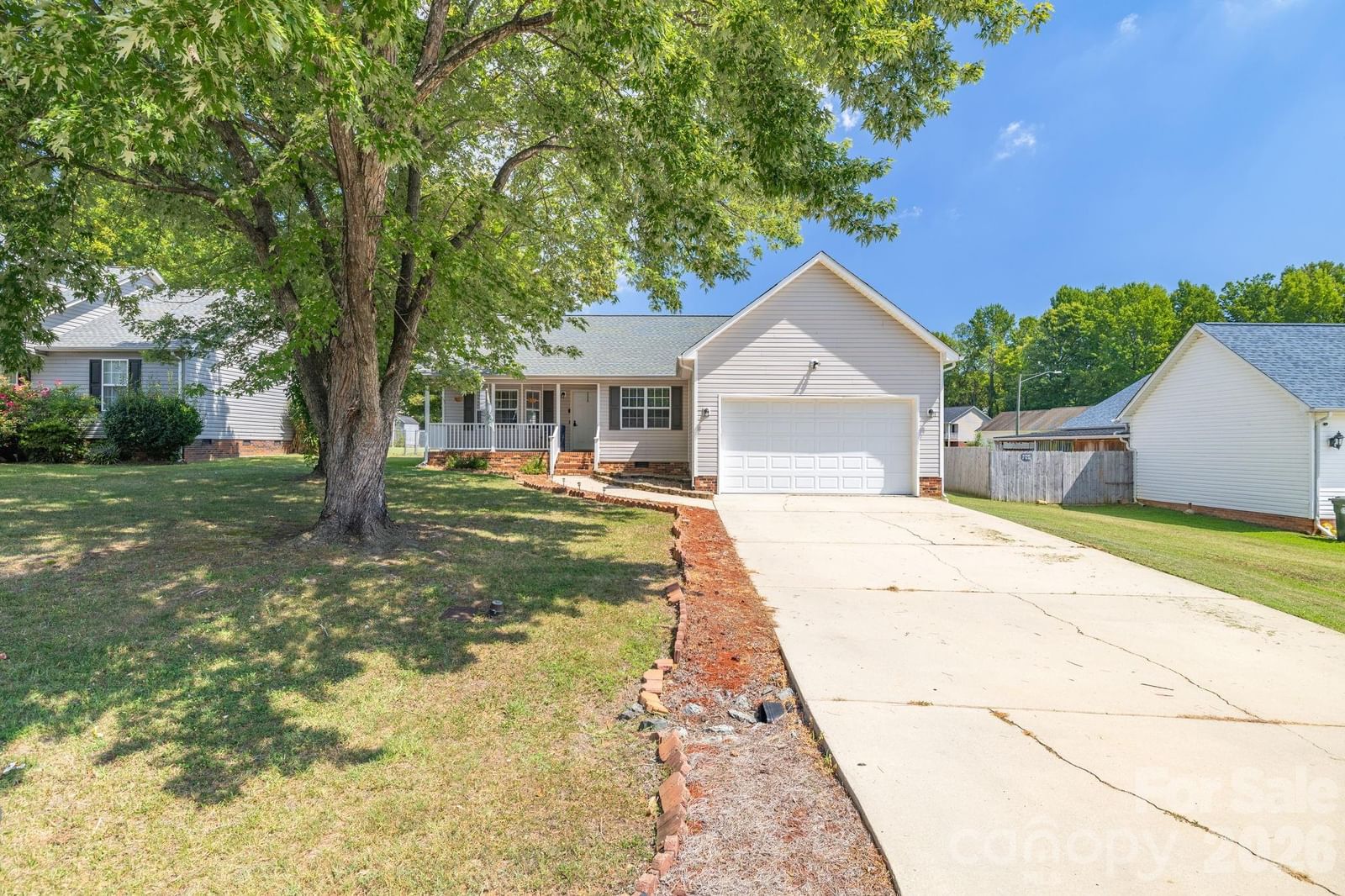 21 Oak Meadow Lane, Thomasville, NC 27360 - Photo 2