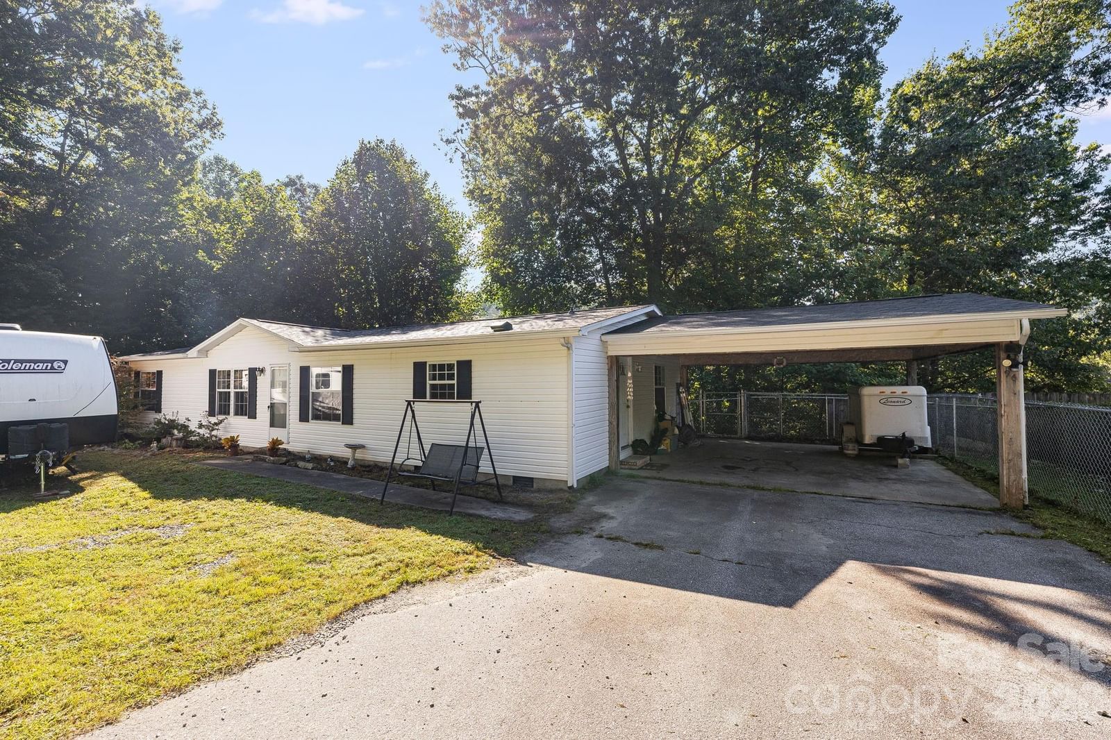 96 Fallswood Court, Hendersonville, NC 28739 - Photo 2