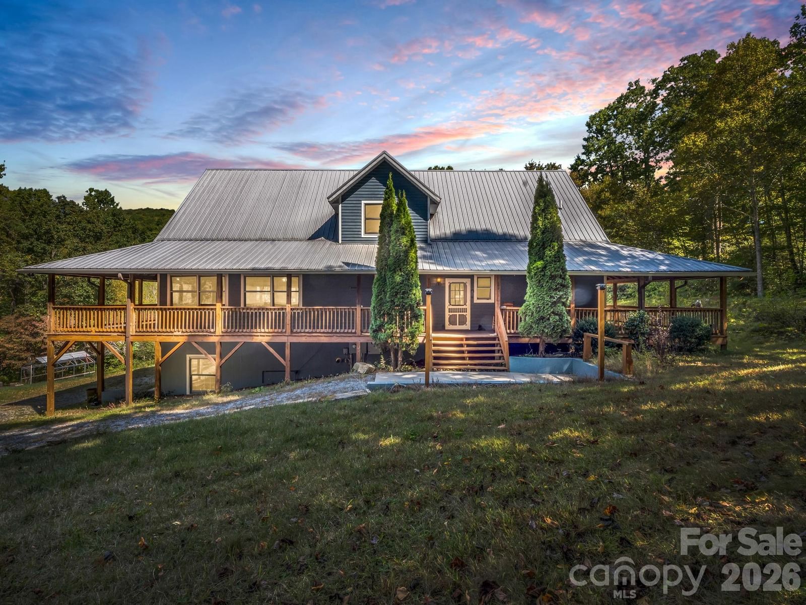 119 Mountain Bluff Trail, Hendersonville, NC 28792 - Photo 2