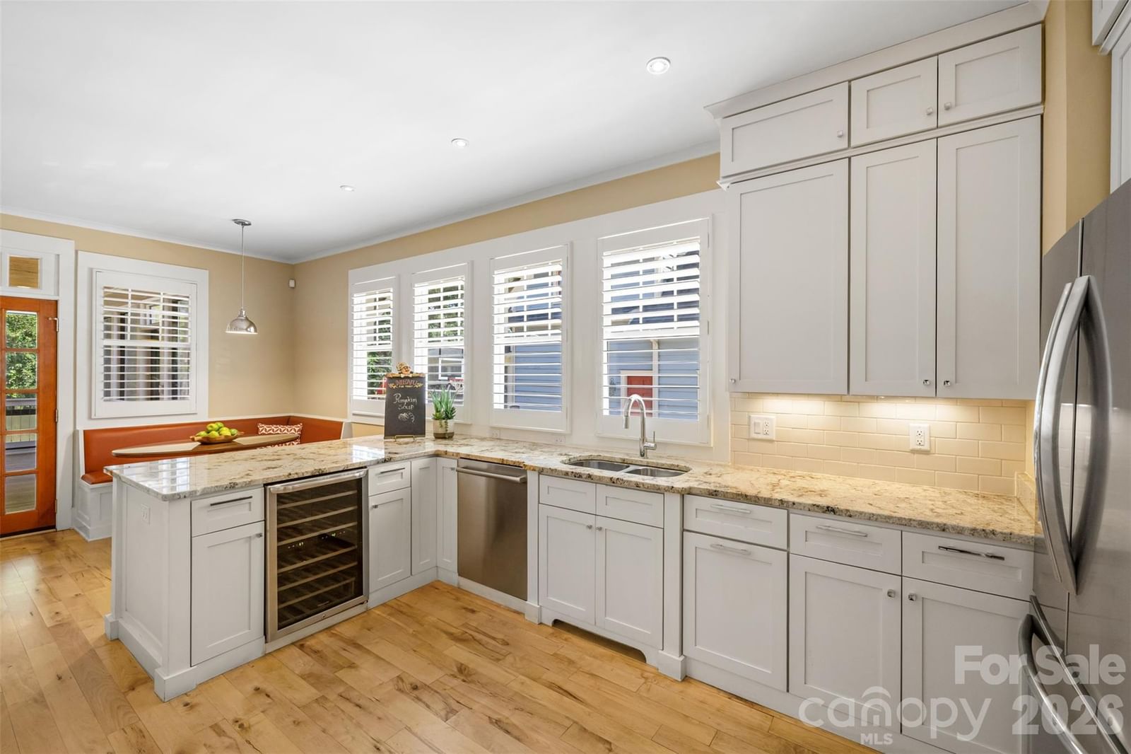 323 Rensselaer Avenue, Charlotte, NC 28203 - Photo 4
