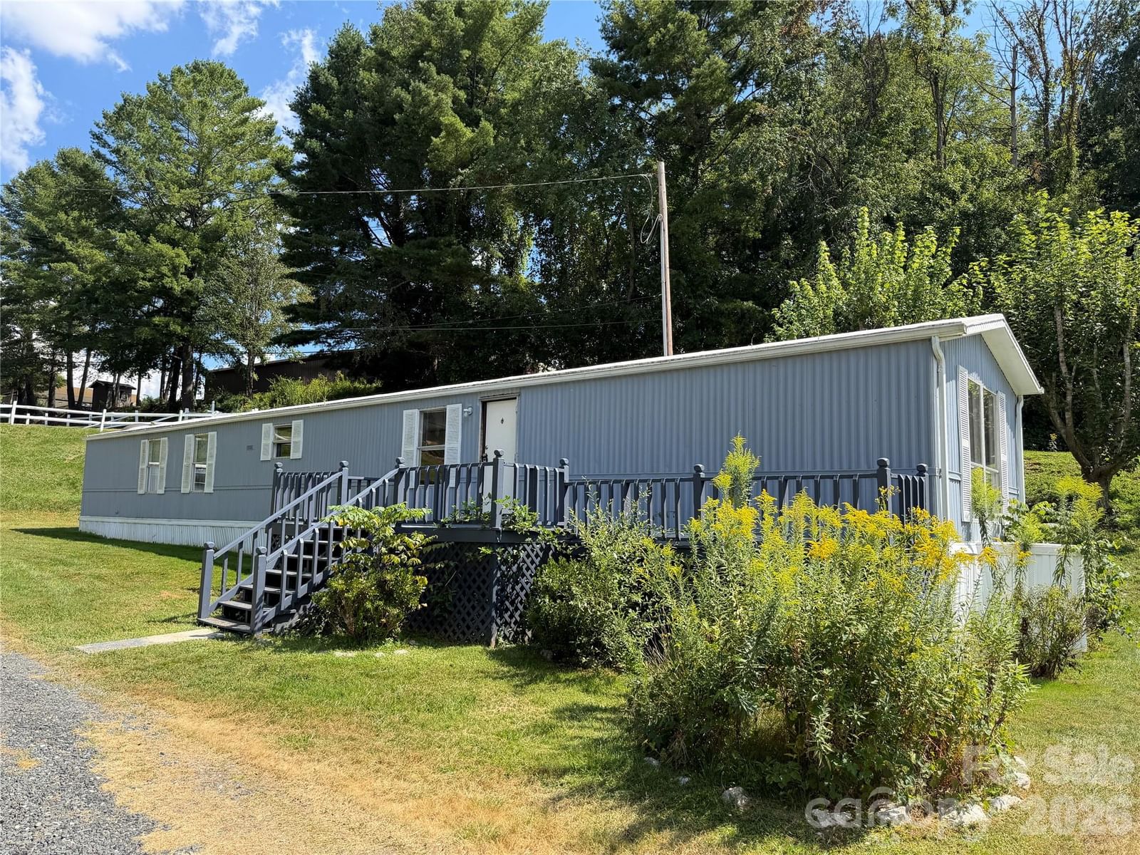 18 Wheeler Hills Road, Burnsville, NC 28714