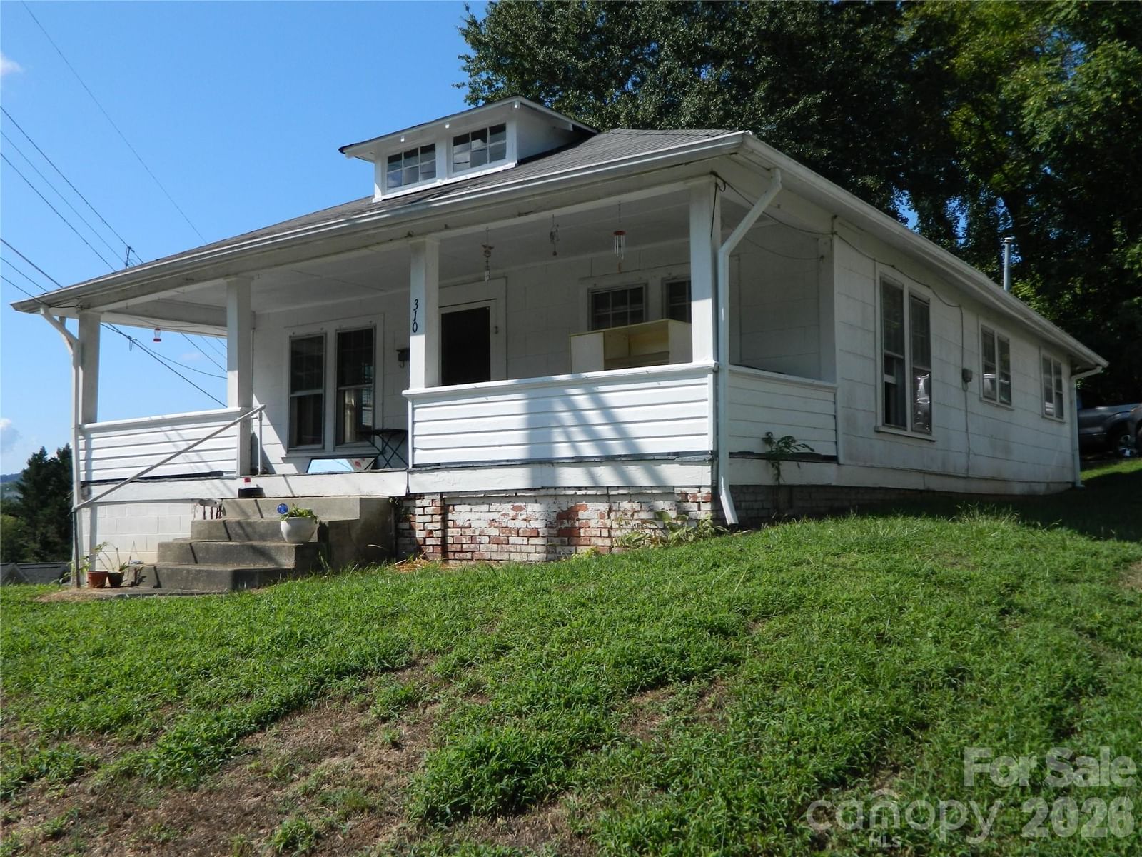 310 Reform Street, Lenoir, NC 28645